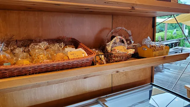 Cafe restaurant SERIKA