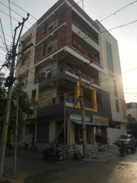 Balaji ladies hostel no1