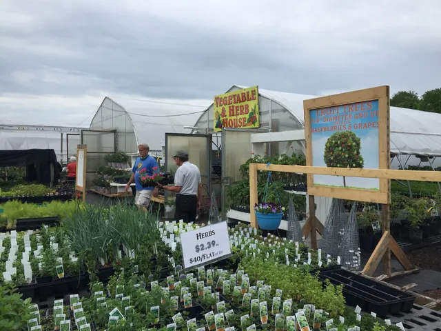 Alexander Farm Market & Greenhouses