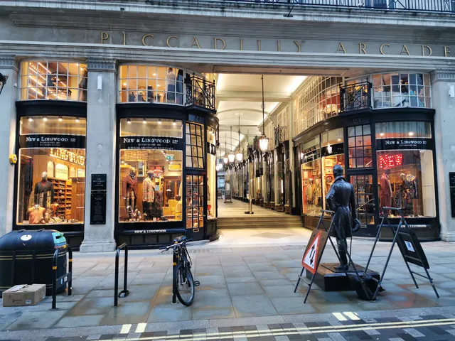 Piccadilly Arcade