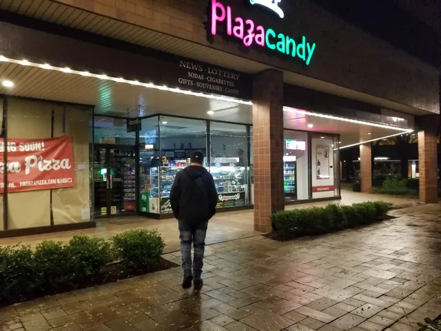 PLAZA CANDY LLC