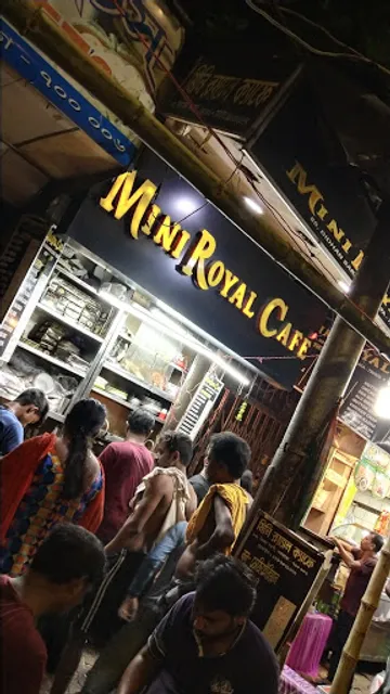 Mini Royal Cafe
