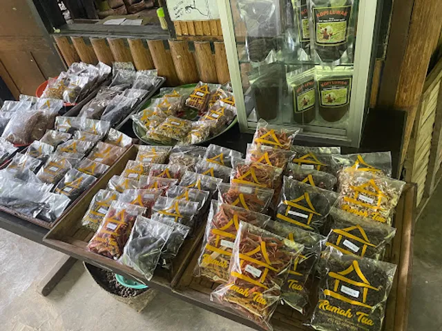 golden valley breeze-eco cafe 1