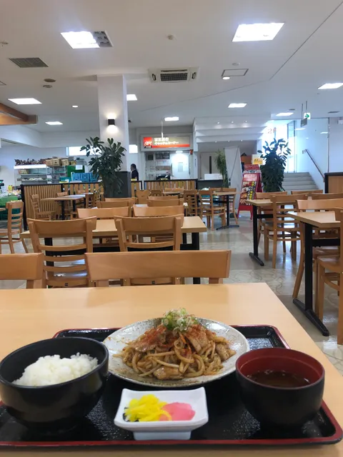 Food Court