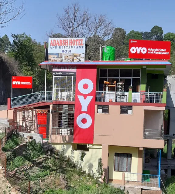 OYO 30141 Adarsh Hotel And Restaurant