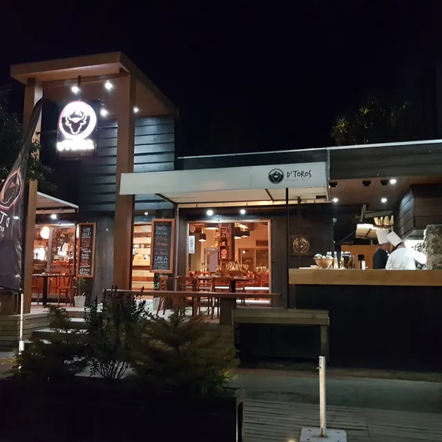D' TOROS