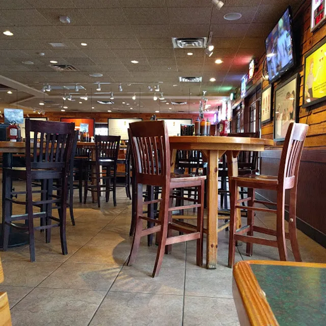 Smokey Bones Warwick