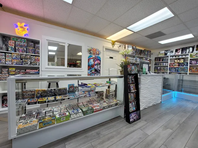 T2 Trading Cards & Collectibles