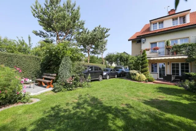 Pokoje Gościnne Na Fali Rewal