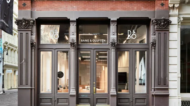 Bang & Olufsen