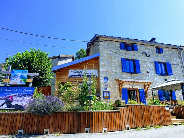 L'Oustal dé l'Annetta Chambres et table d'hôtes