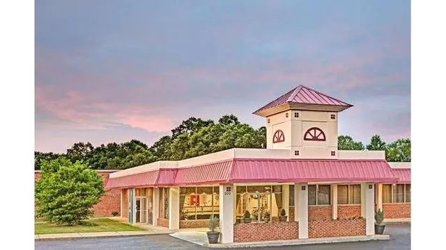 Super 8 by Wyndham Gaffney