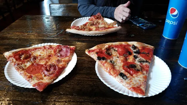 Lucky Slice Pizza Ogden