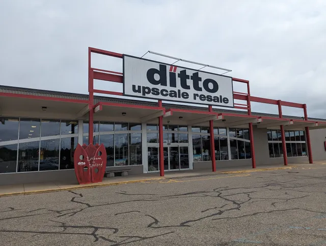 Ditto Square shopping plaza
