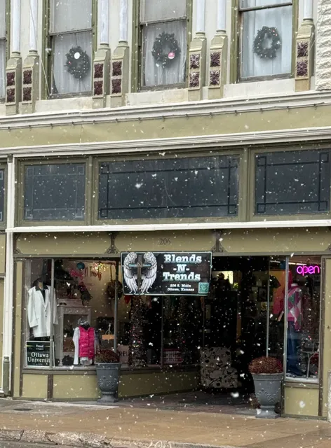 Blends N Trends