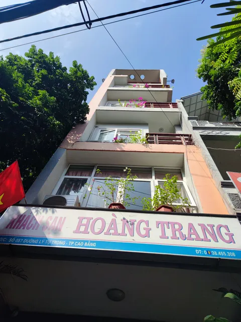Khách Sạn Hoàng Trang