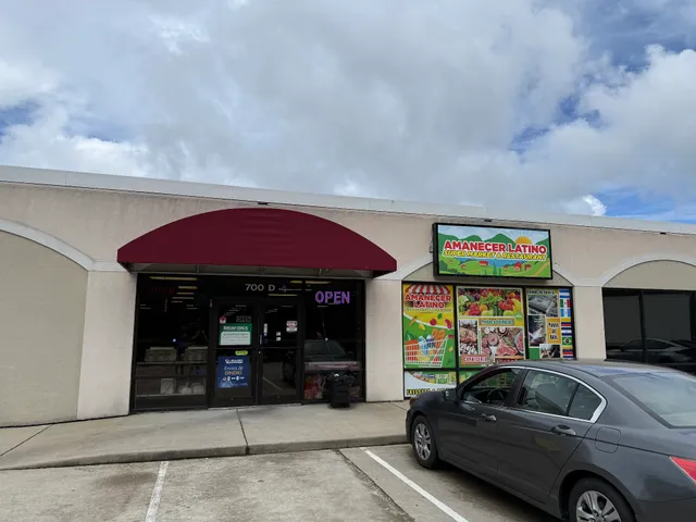 Amanecer 6 Hispanic store