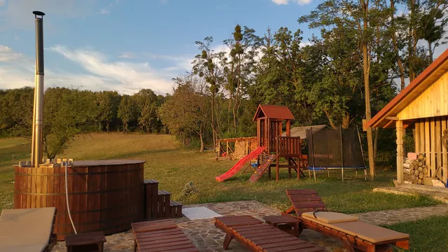 Agropensiunea Floare de Tei