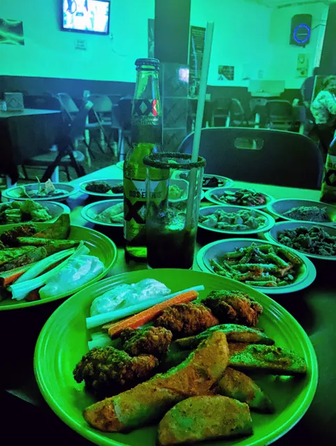 GOLD ROOM RESTAURANTE BAR