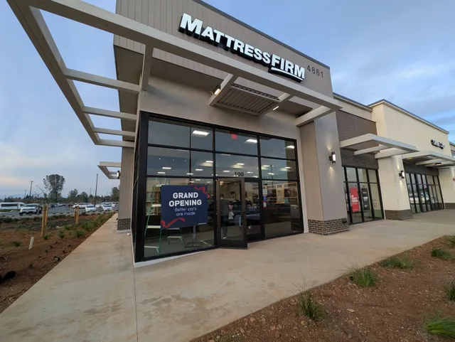 Mattress Firm River Crossing Marketplace