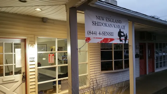 Pilgrim Acres Shopping Center