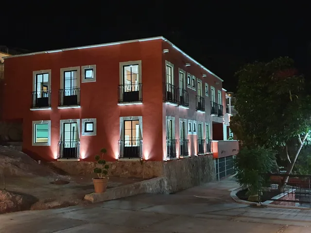 HOTEL QUINTA MERCEDES