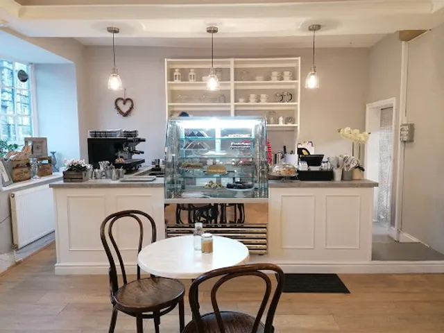 Latte-da Coffee & Kitchen