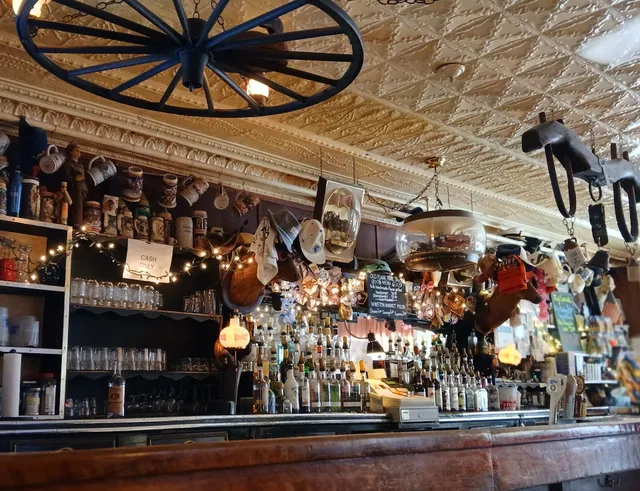 Old Plank Trail Tavern