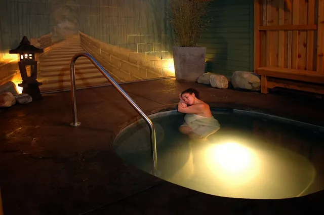 Chozu Bath & Tea Gardens