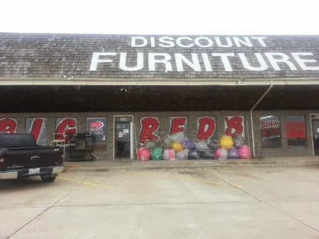 Big Red's Furniture