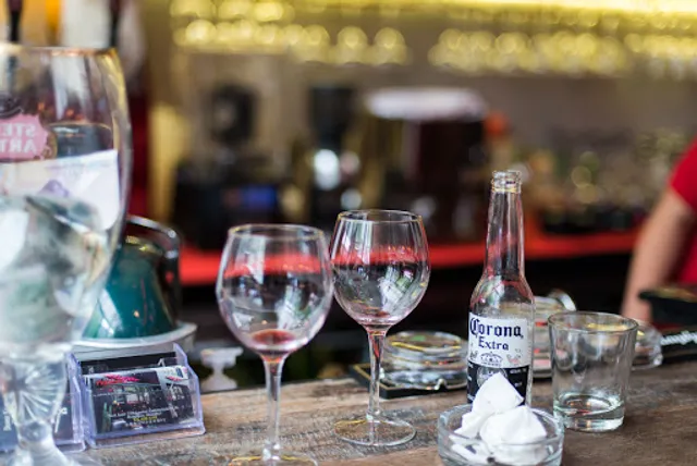 Pistolera Mexican Cantina