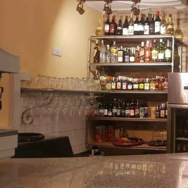 MONTANNA SOUVERIN BAR & COFFEE