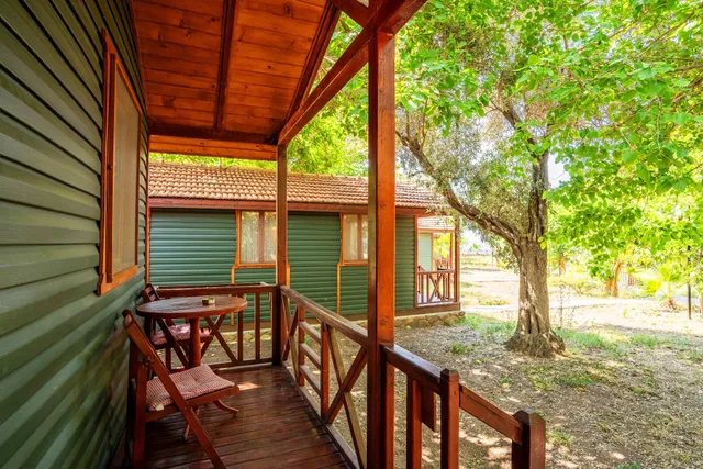 Eden Bungalows and Beach