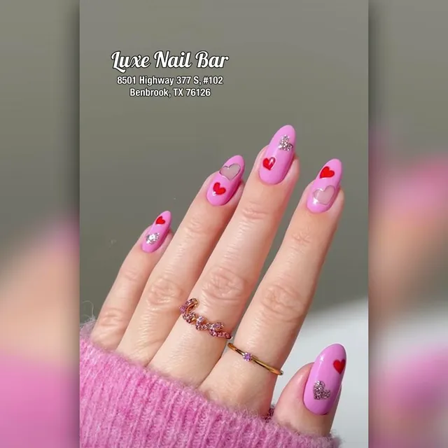 Luxe Nail Bar