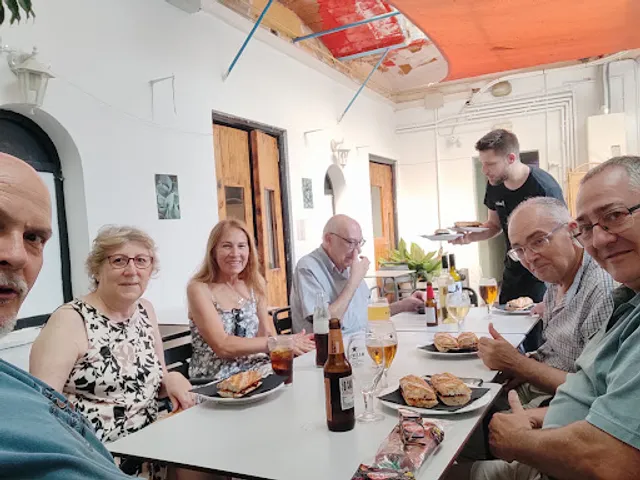 La Trobada Bar Restaurant