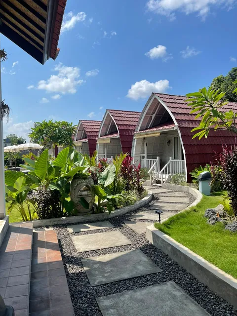 LUMBUNG KUBU WOODEN HOUSE