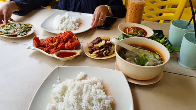 Nur Ain Ikan Singgang