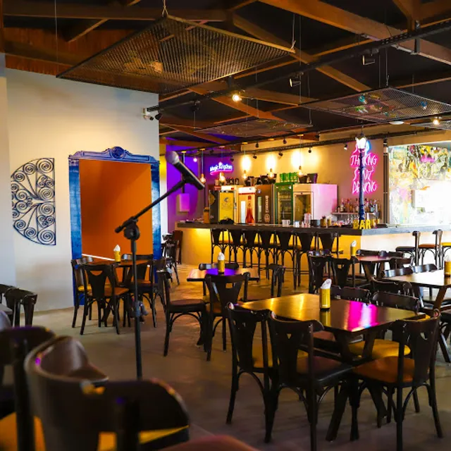 Dom Pedro Bar & Restaurante - Música ao vivo, Drinks, Costelinha, Almoço, Jantar