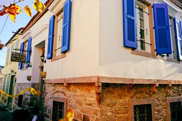 Cunda Fatma Hanım Konağı