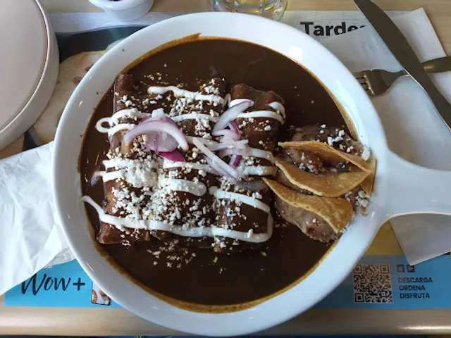 Vips Plaza San Pedro