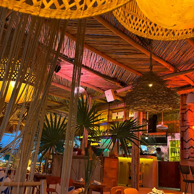 Lazaro Holbox Wine club Modern eatery