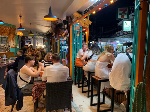 Centrico Cafe and Mexican Restaurant Halal