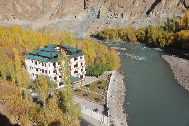 Hotel Chutuk Heights