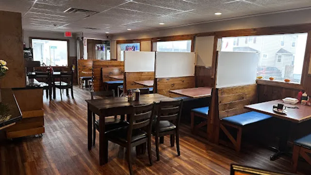 Francesca's On Broadway