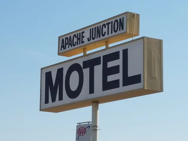 Apache Junction Motel