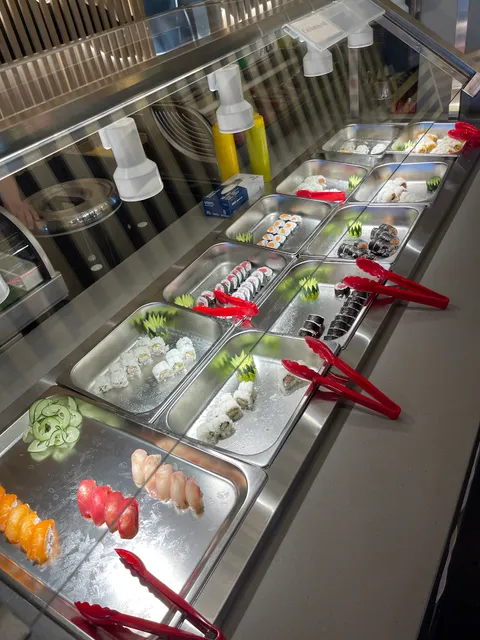 Golden Apple Buffet Restaurant