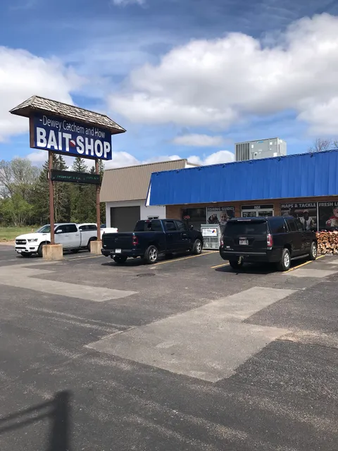 Dewey Catchem and How - Minocqua, WI