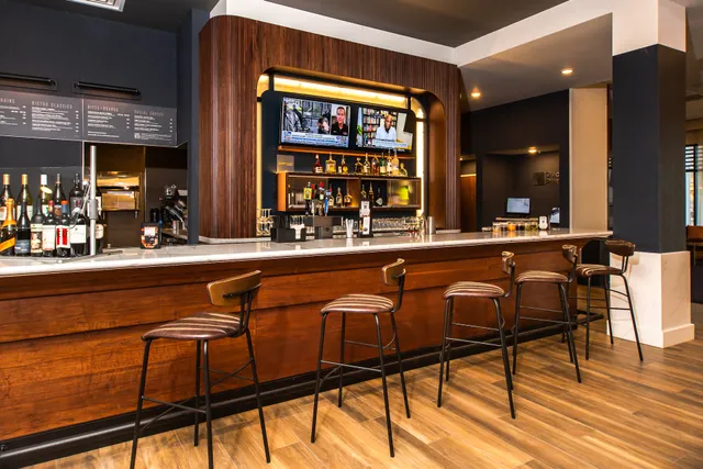 The Bistro - Eat. Drink. Connect.