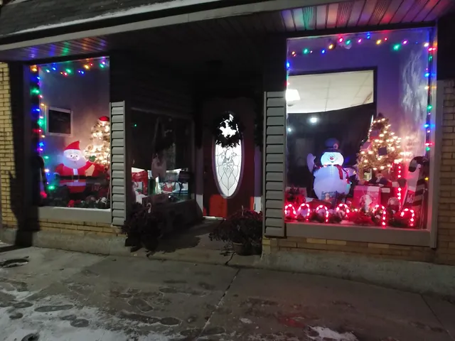 Brush Salon and Beauty Bar