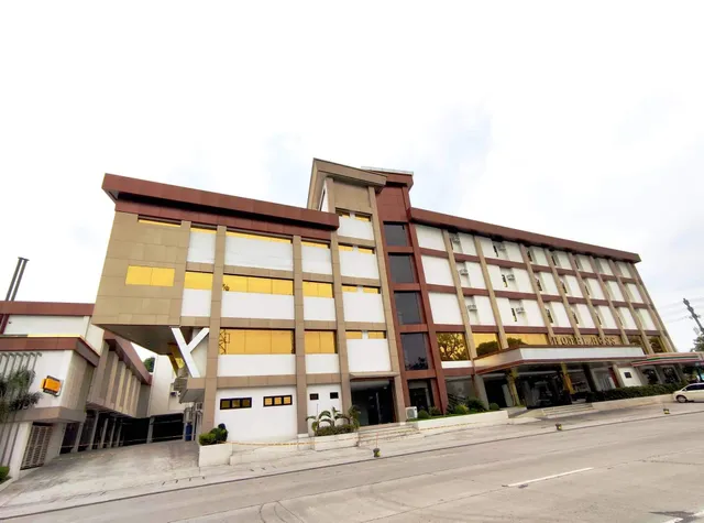 Hotel Boss by RedDoorz